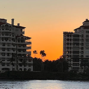 Meet your Posher, April